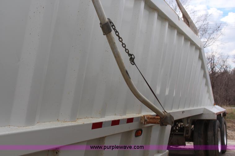 image for item H6151 2009 Construction Trailer Specialist, Inc. BDT-40 belly dump trailer