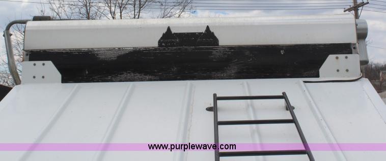 image for item H6151 2009 Construction Trailer Specialist, Inc. BDT-40 belly dump trailer