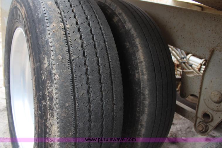 image for item H6152 2009 Construction Trailer Specialist, Inc. BDT-40 belly dump trailer