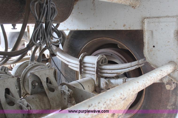 image for item H6152 2009 Construction Trailer Specialist, Inc. BDT-40 belly dump trailer