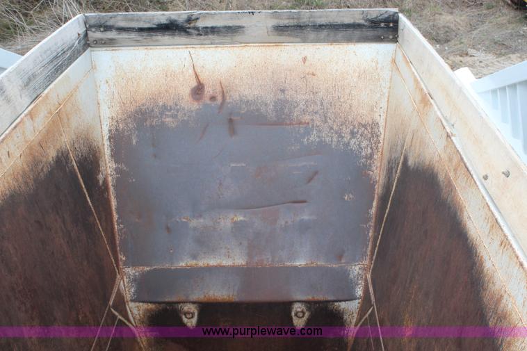 image for item H6152 2009 Construction Trailer Specialist, Inc. BDT-40 belly dump trailer