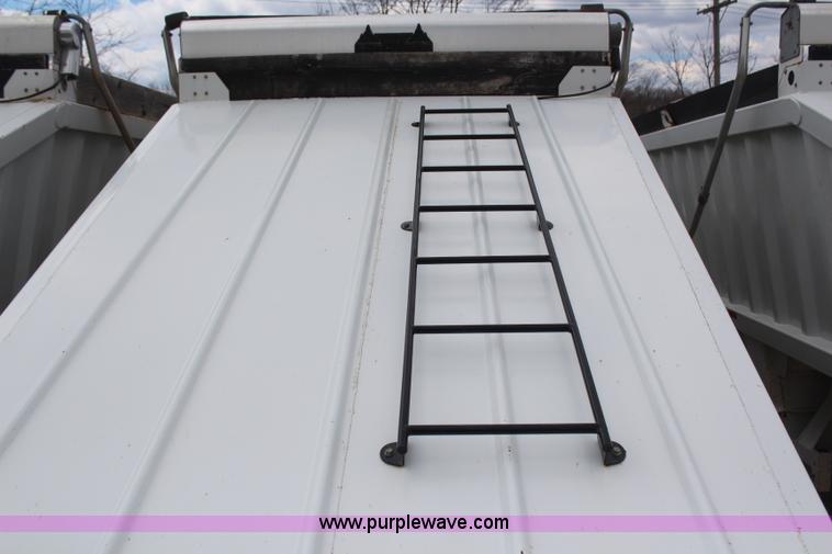 image for item H6152 2009 Construction Trailer Specialist, Inc. BDT-40 belly dump trailer