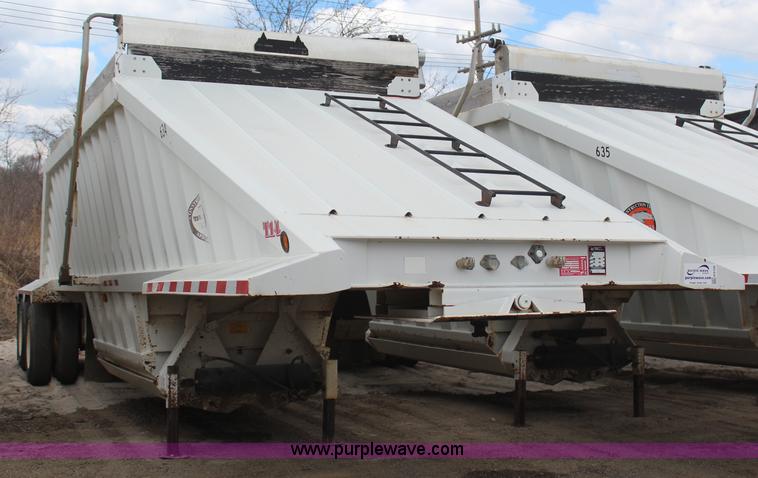 image for item H6156 2007 Construction Trailer Specialist, Inc. BDT-40 belly dump trailer