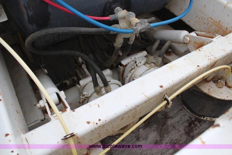 image for item H6156 2007 Construction Trailer Specialist, Inc. BDT-40 belly dump trailer