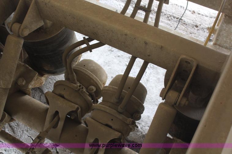 image for item H6156 2007 Construction Trailer Specialist, Inc. BDT-40 belly dump trailer