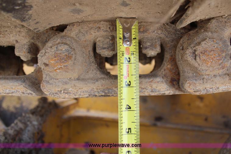 image for item H6158 2002 John Deere 450H LGP dozer