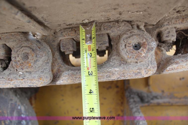 image for item H6158 2002 John Deere 450H LGP dozer