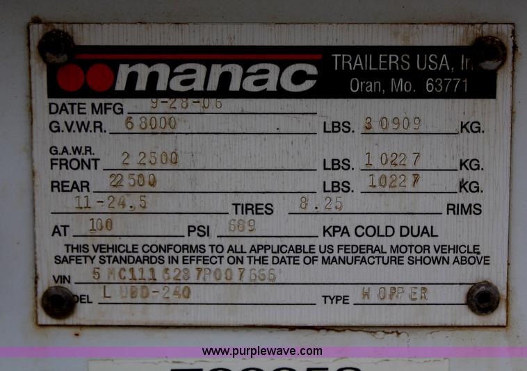 image for item H6159 2007 Manac LWBD-240 belly dump trailer