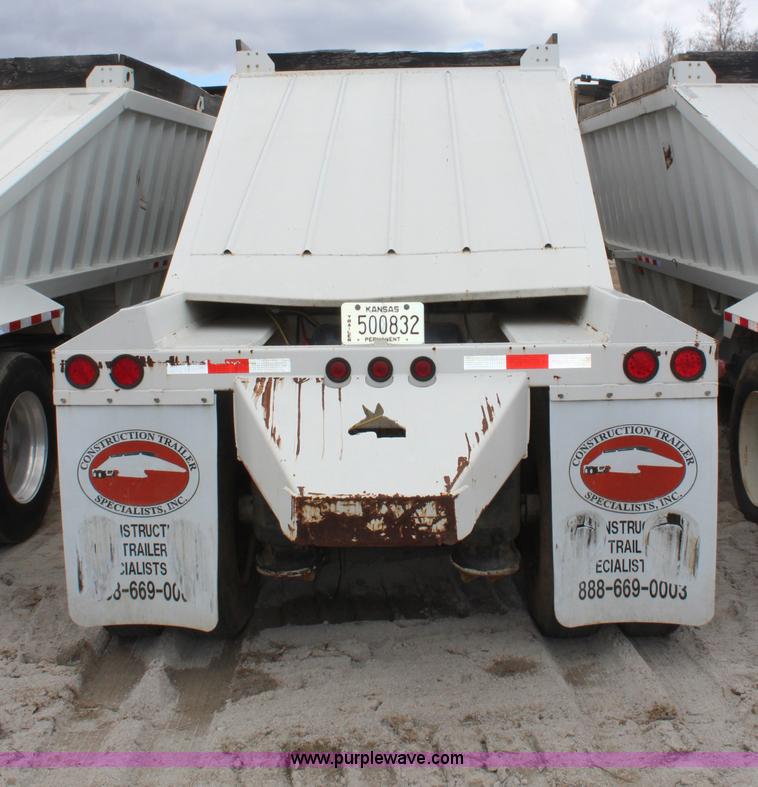image for item H6160 2007 Construction Trailer Specialist, Inc. BDT-40 belly dump trailer