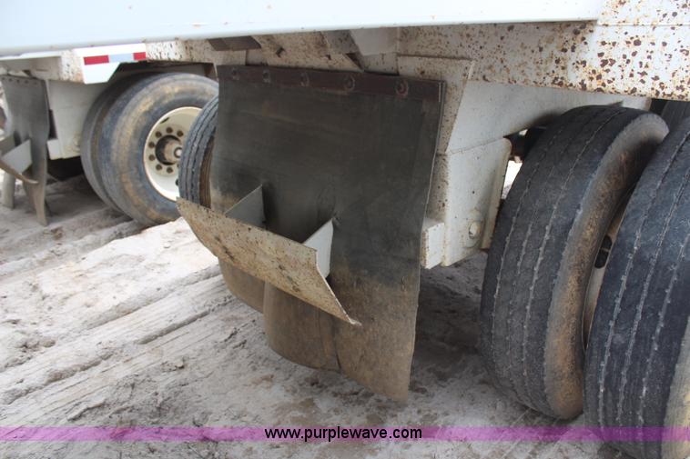 image for item H6160 2007 Construction Trailer Specialist, Inc. BDT-40 belly dump trailer