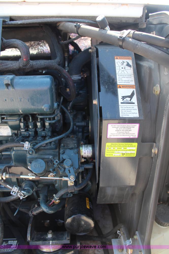 image for item H6169 2008 Bobcat 337G compact excavator