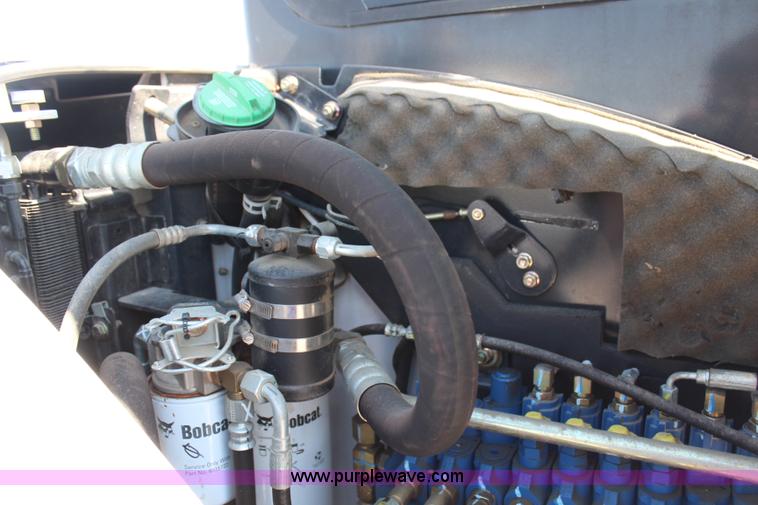 image for item H6169 2008 Bobcat 337G compact excavator