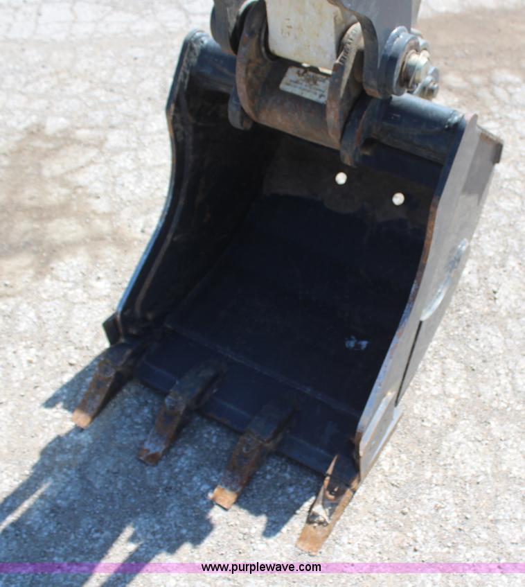 image for item H6169 2008 Bobcat 337G compact excavator