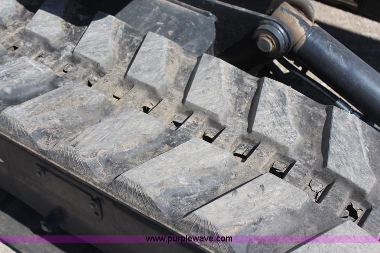 image for item H6169 2008 Bobcat 337G compact excavator