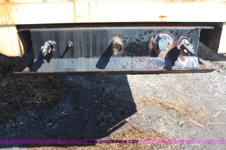 image for item H6177 1986 Hobbs end dump trailer