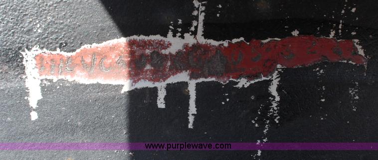 image for item H6177 1986 Hobbs end dump trailer