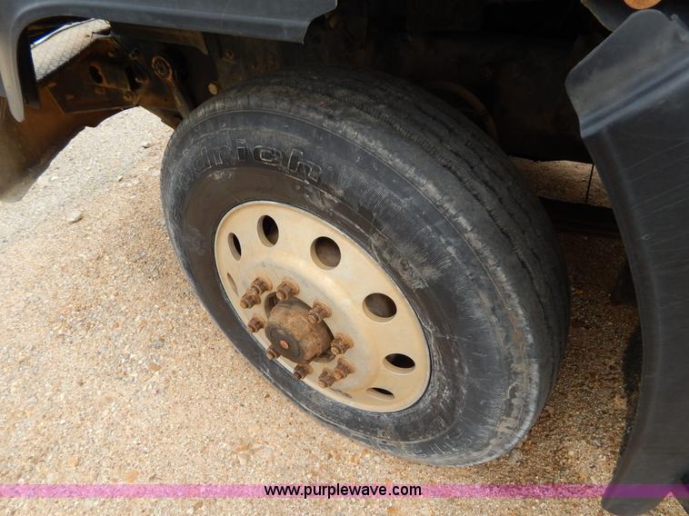 image for item I1011 1999 Mack CL713 triple axle dump truck