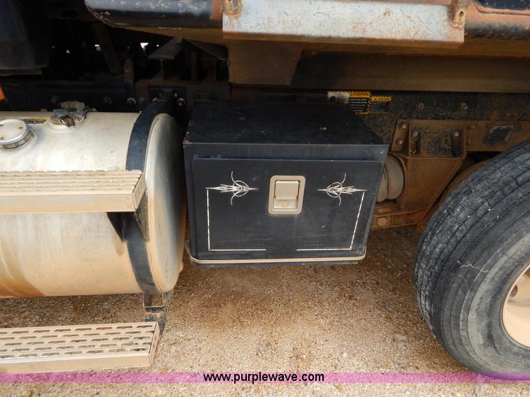 image for item I1011 1999 Mack CL713 triple axle dump truck