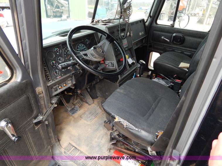 image for item I1011 1999 Mack CL713 triple axle dump truck