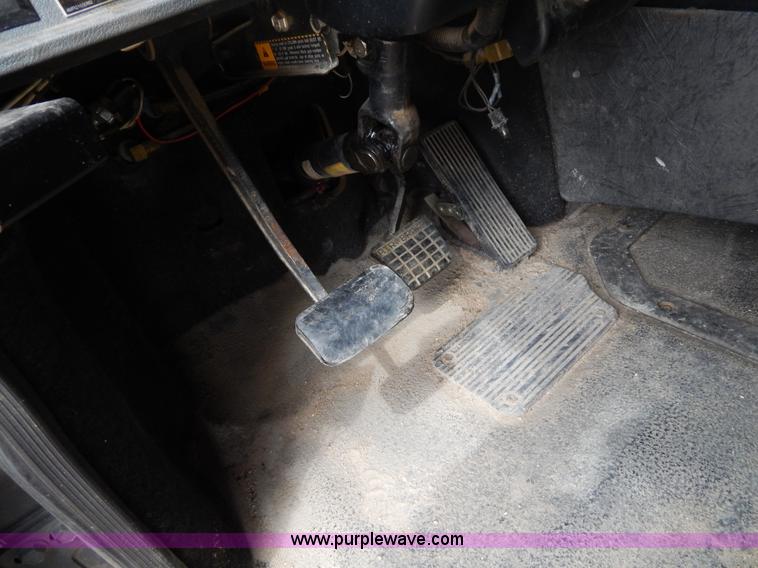 image for item I1011 1999 Mack CL713 triple axle dump truck