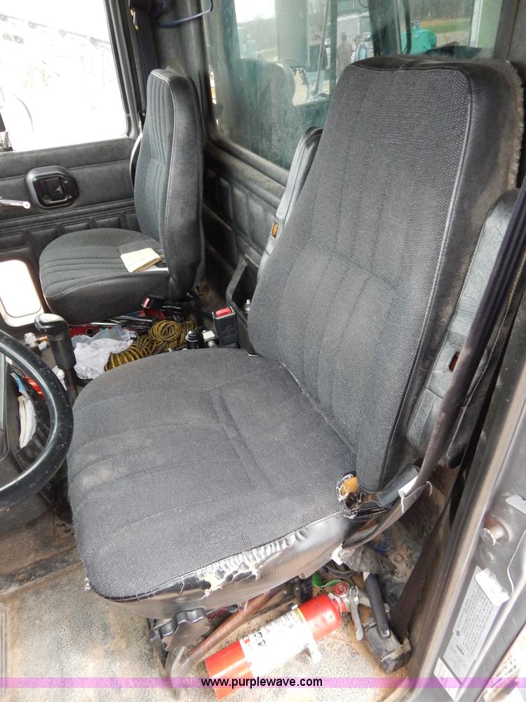 image for item I1011 1999 Mack CL713 triple axle dump truck