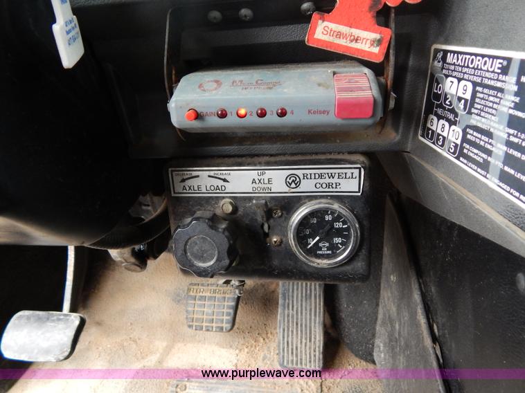 image for item I1011 1999 Mack CL713 triple axle dump truck