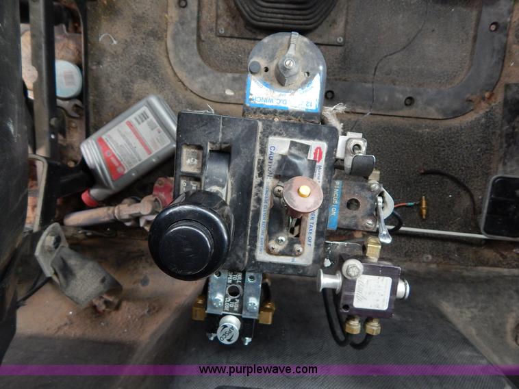 image for item I1011 1999 Mack CL713 triple axle dump truck