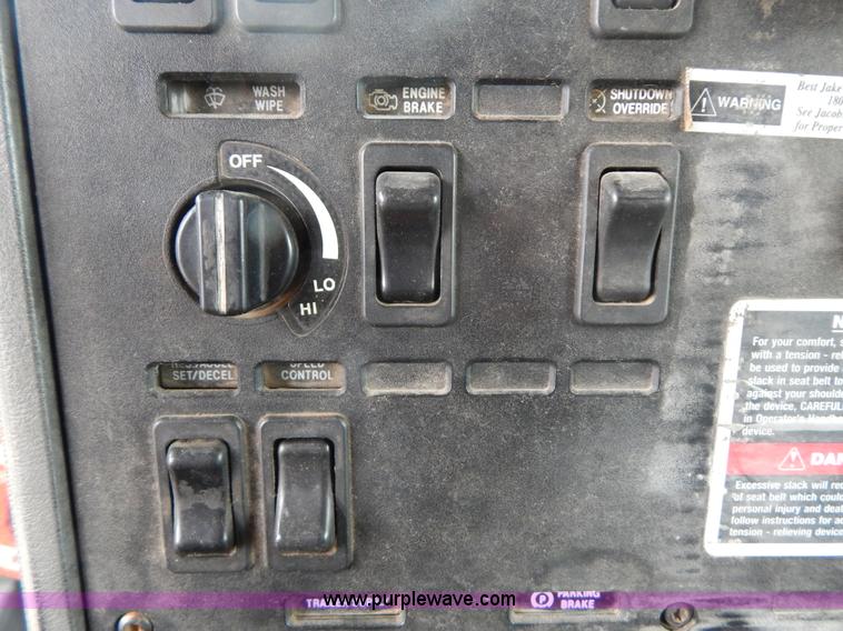 image for item I1011 1999 Mack CL713 triple axle dump truck