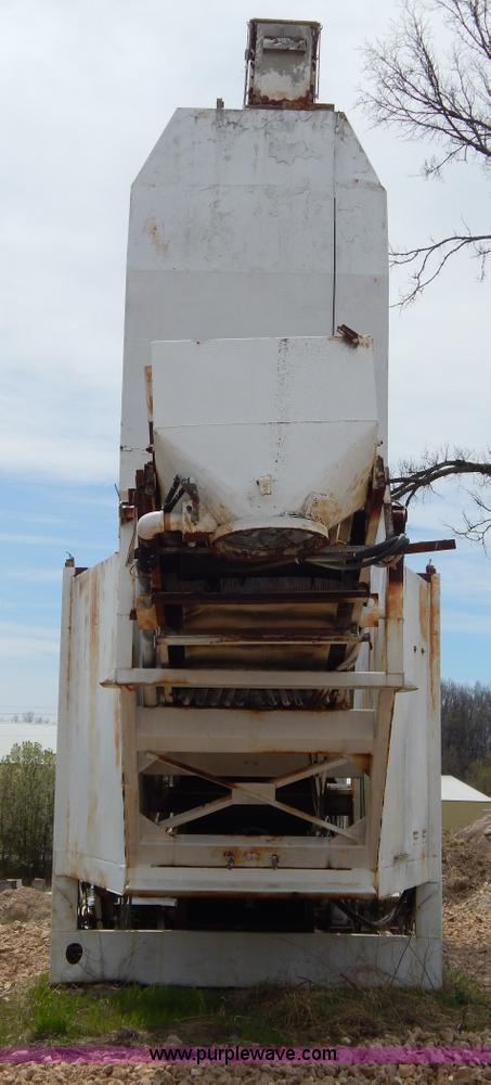 image for item I1012 Rexnord 100 portable concrete batch plant