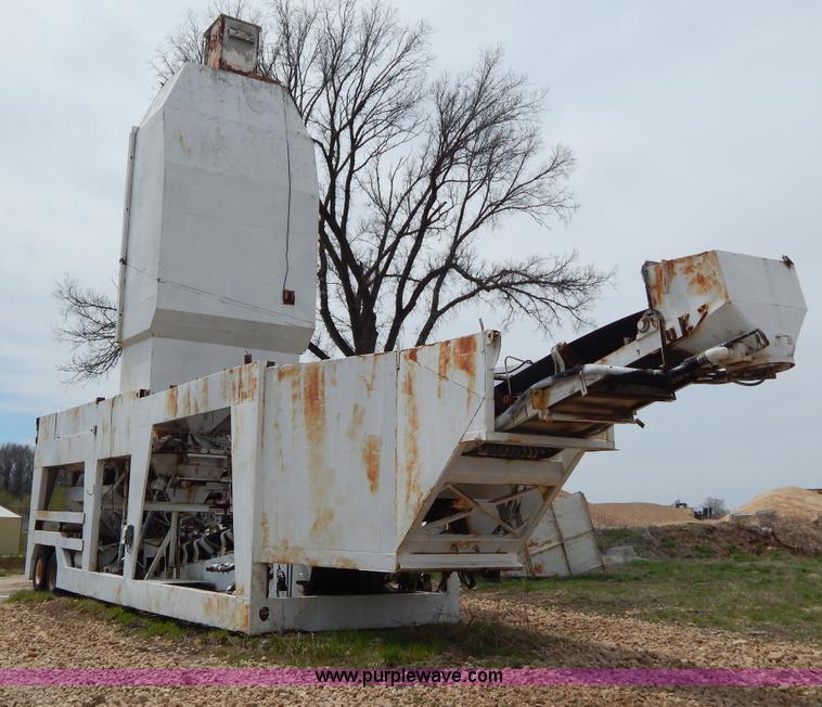 image for item I1012 Rexnord 100 portable concrete batch plant