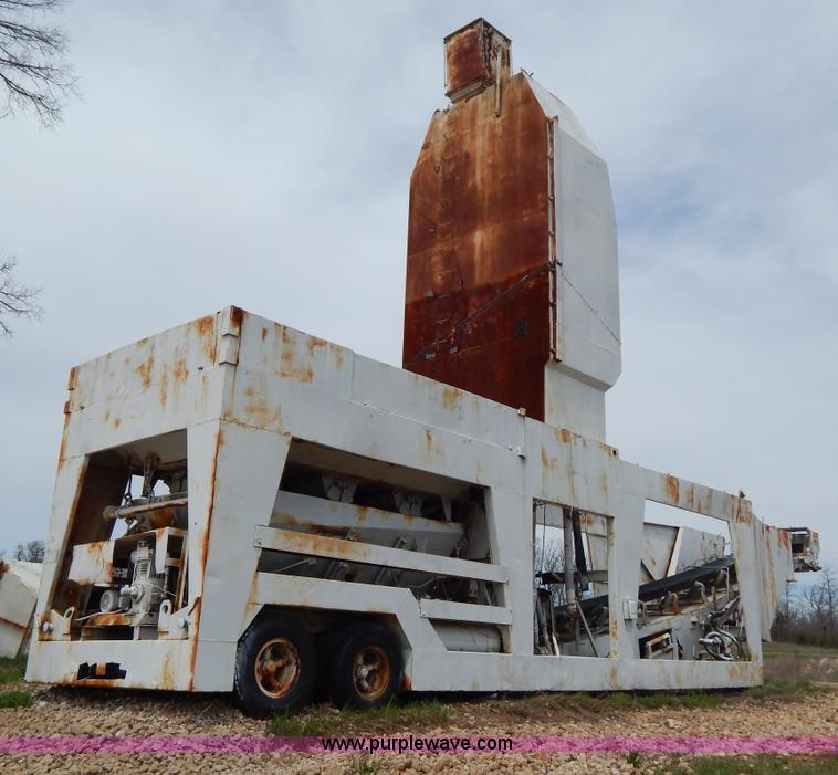 image for item I1012 Rexnord 100 portable concrete batch plant