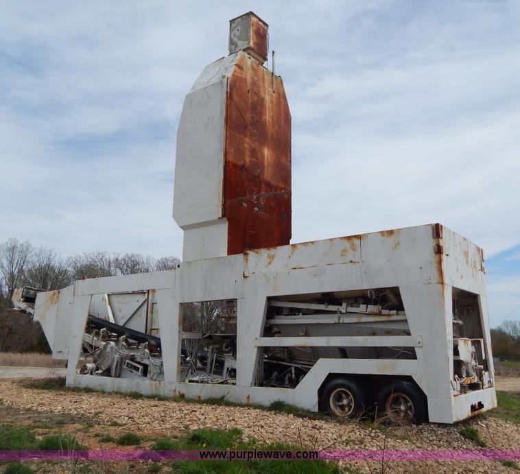 image for item I1012 Rexnord 100 portable concrete batch plant