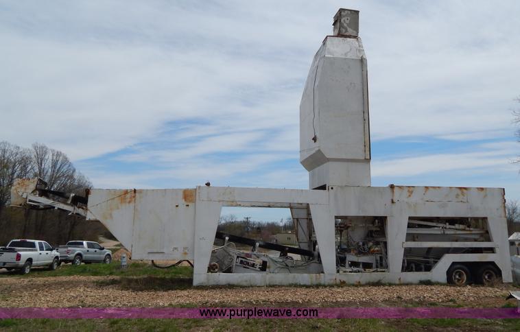 image for item I1012 Rexnord 100 portable concrete batch plant