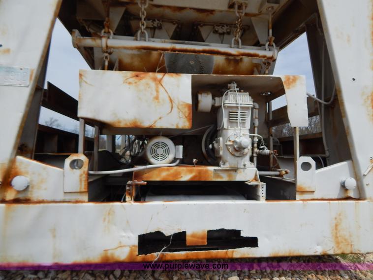 image for item I1012 Rexnord 100 portable concrete batch plant