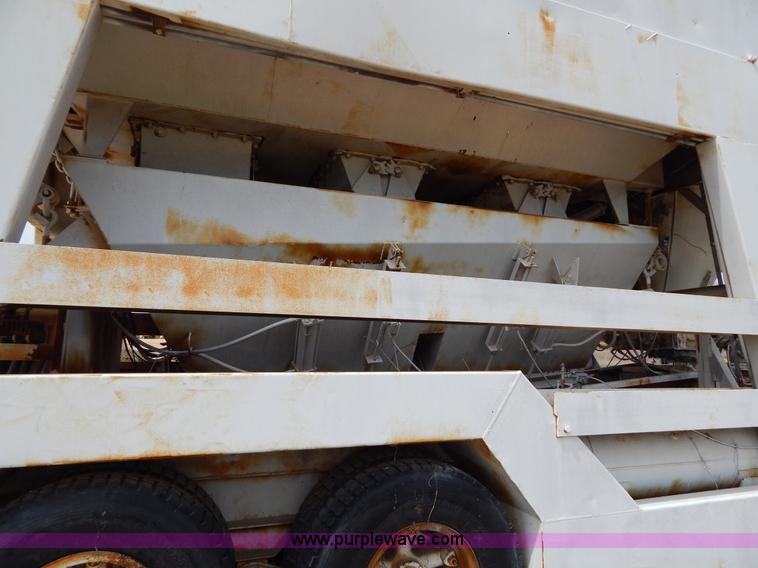 image for item I1012 Rexnord 100 portable concrete batch plant