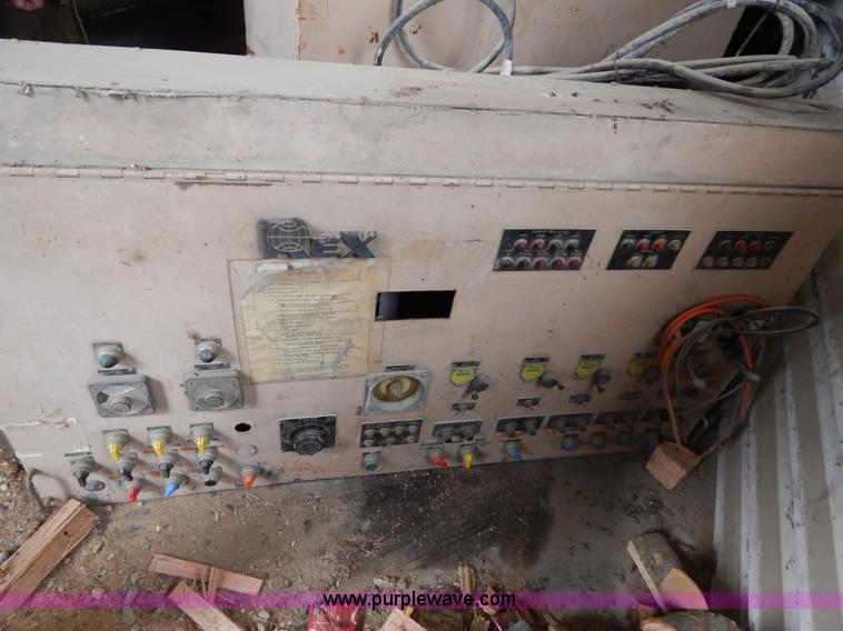 image for item I1012 Rexnord 100 portable concrete batch plant