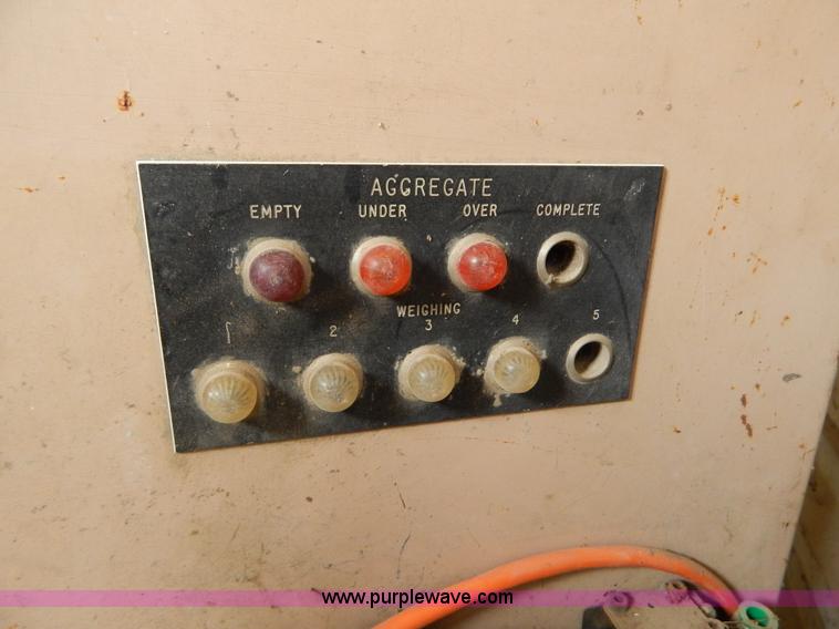 image for item I1012 Rexnord 100 portable concrete batch plant