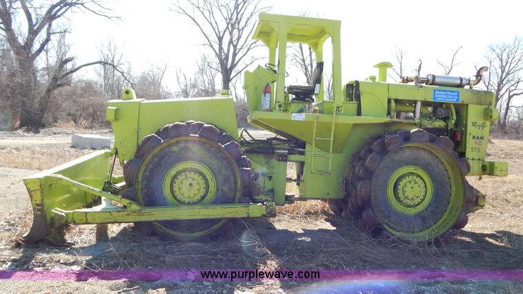 image for item I1173 Raygo Ram 45 articulated compactor