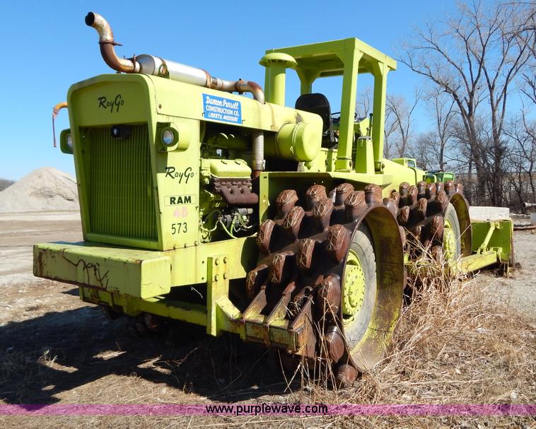 image for item I1173 Raygo Ram 45 articulated compactor