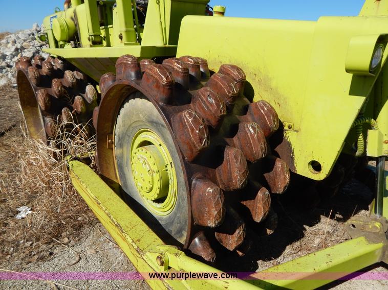 image for item I1173 Raygo Ram 45 articulated compactor