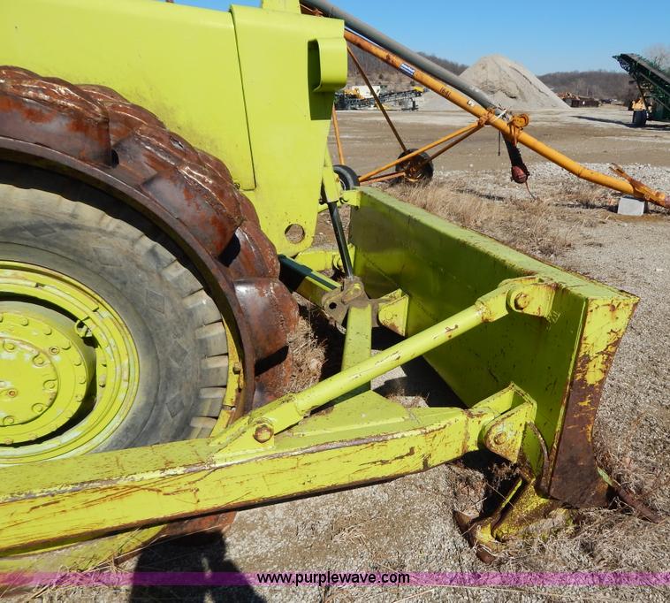 image for item I1173 Raygo Ram 45 articulated compactor