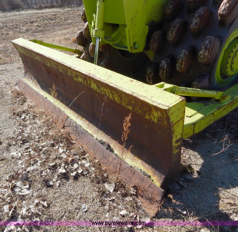 image for item I1173 Raygo Ram 45 articulated compactor