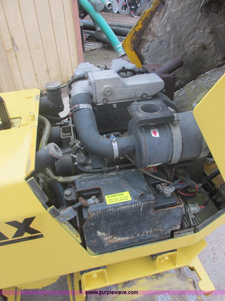 image for item I2727 2003 Multiquip Rammax trench compactor