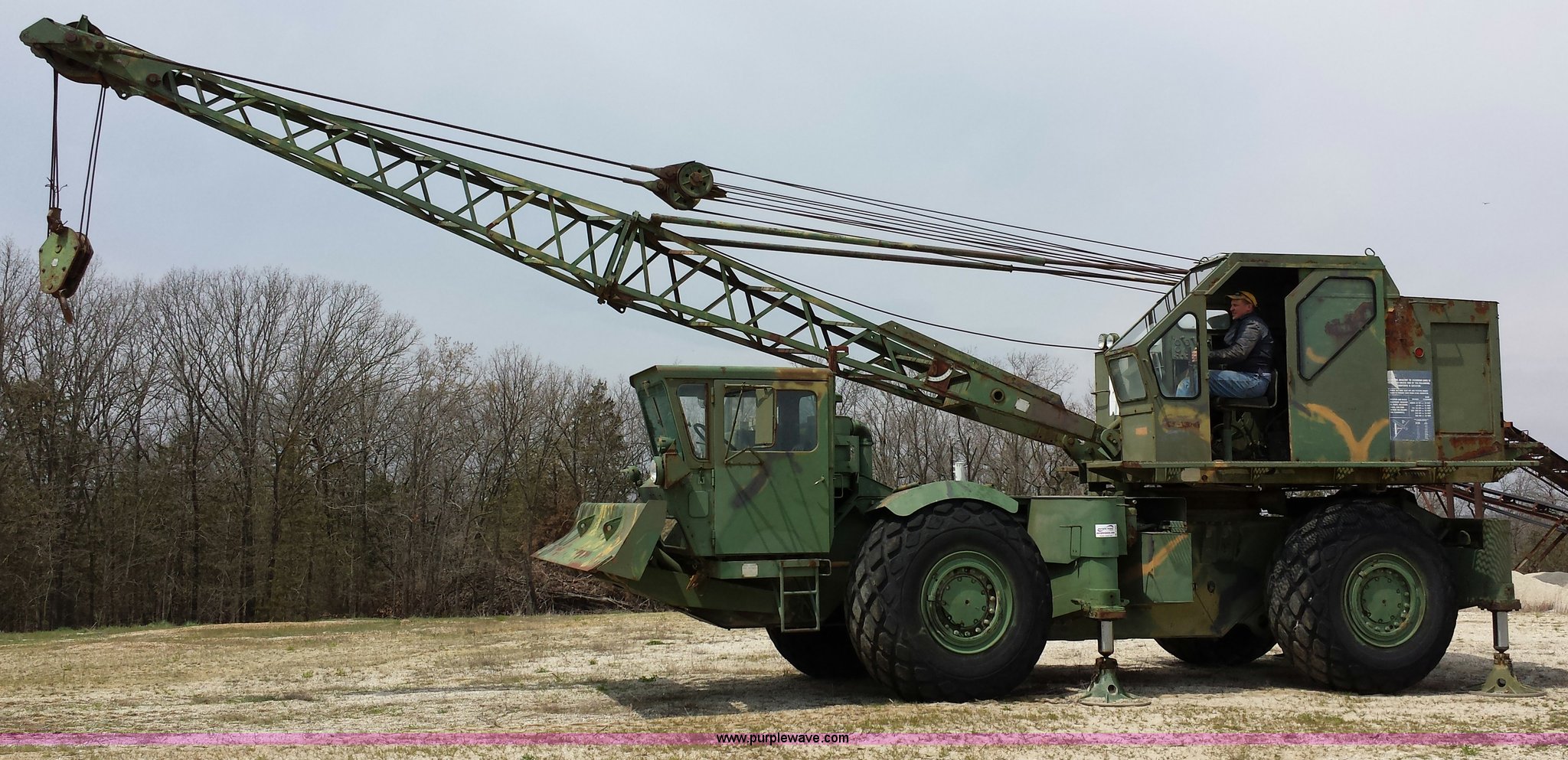 American 2380 20 ton military crane in Versailles, MO Item D3960 sold