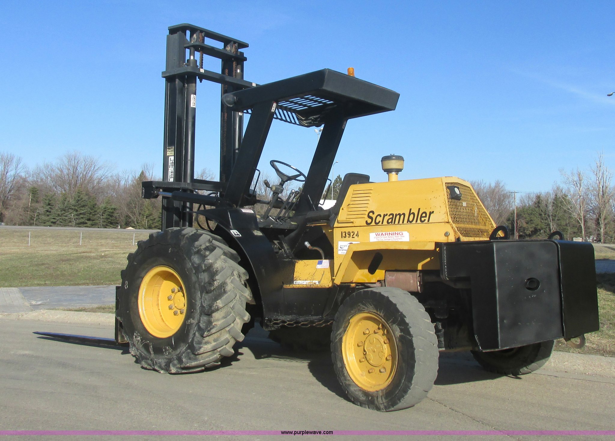 1997 Mastercraft Scrambler S8PFW7 rough terrain forklift in Sioux Falls, SD Item E5451 sold