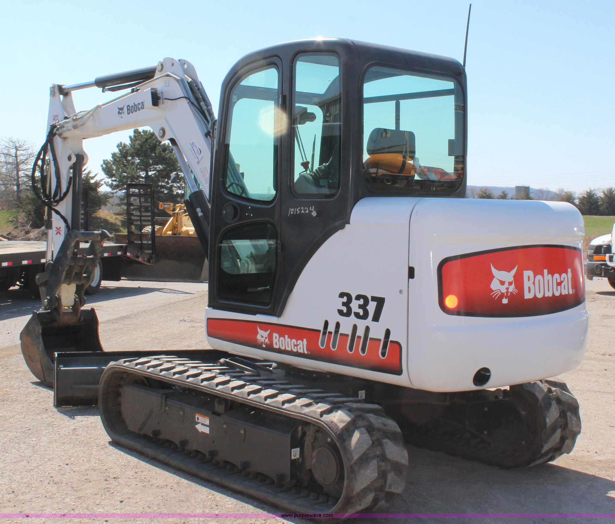 2008 Bobcat 337G compact excavator in Lawrence, KS Item H6169 sold