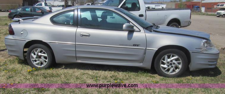 image for item I7074 2000 Pontiac Grand AM GT1