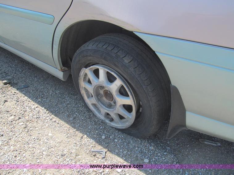 image for item I7077 1999 Chevrolet Malibu LS