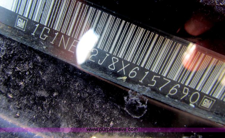 image for item I7077 1999 Chevrolet Malibu LS