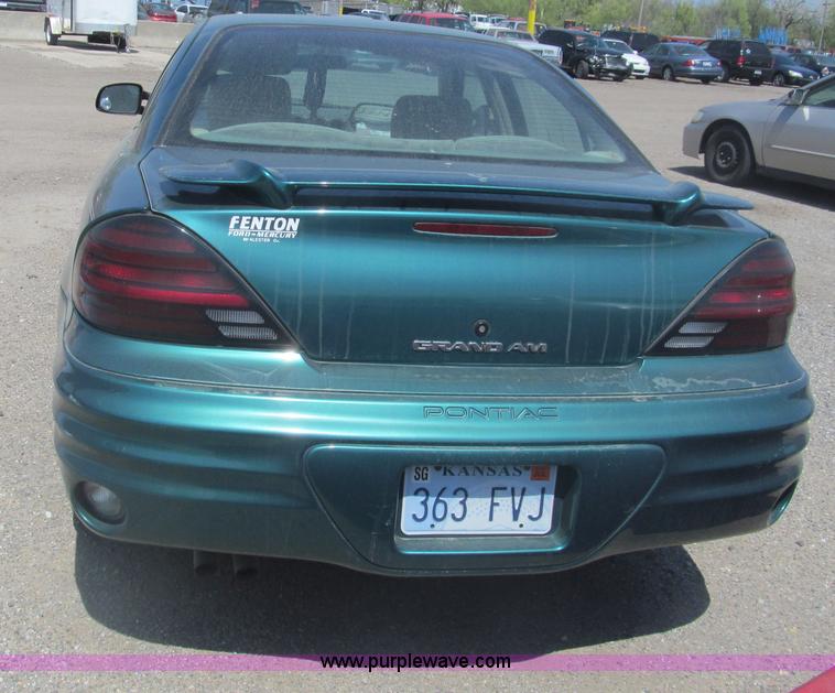 image for item I7079 1999 Pontiac Grand AM SE